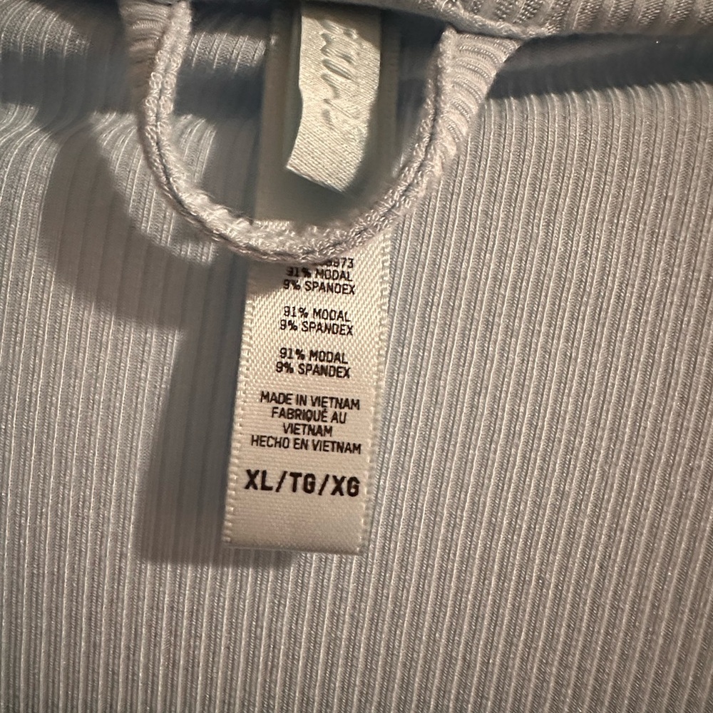 SKIMS Soft Lounge Robe - Picture 3 of 5